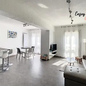 Appartement Au Pied Du Château De L'empéri, Salon-de-Provence
