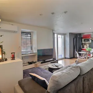 Appartement Cosy En Centre-ville - Wifi - Parking, Salon-de-Provence
